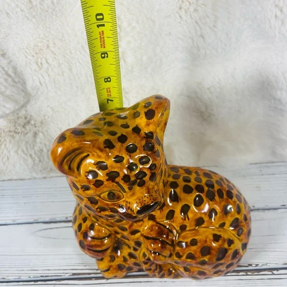Vintage Molded Glazed Ceramic Baby Leopard Cheetah Cub 8”Animal Figurine Statue - Picture 12 of 15